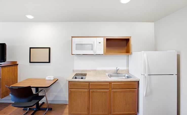 WoodSpring Suites Lake Charles photo 4 of 15
