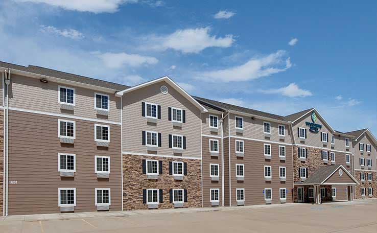 WoodSpring Suites Lake Charles photo 1 of 15