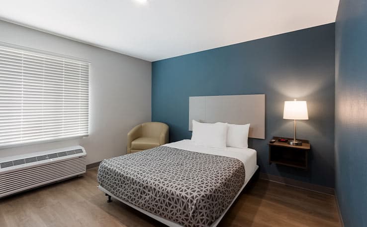 WoodSpring Suites Chandler Airport photo 8 of 21