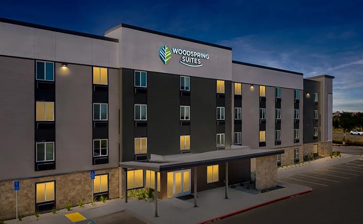 WoodSpring Suites Manteca - Stockton South photo 4 of 11