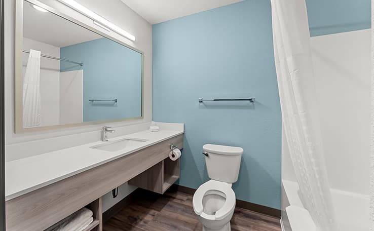 WoodSpring Suites Wilmington Riverfront photo 11 of 19