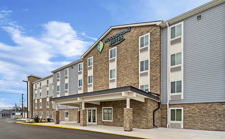 WoodSpring Suites Wilmington Riverfront photo 1 of 19