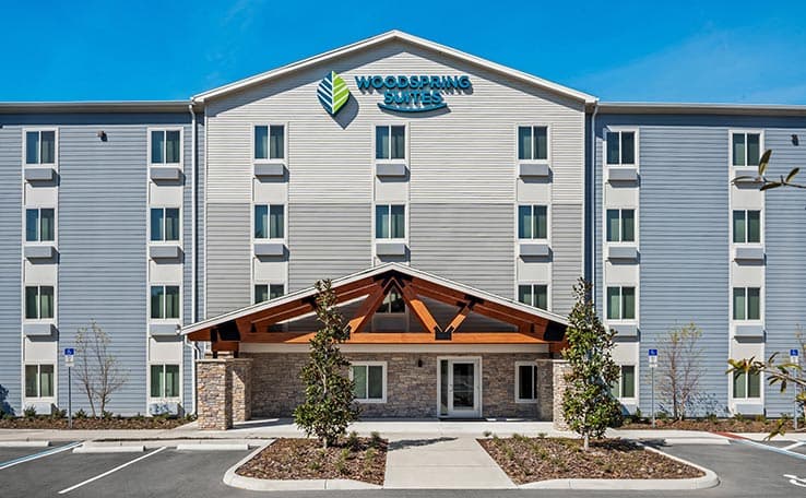 WoodSpring Suites Orlando East UCF photo 2 of 10