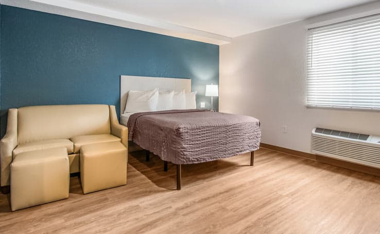 WoodSpring Suites Doral Miami Airport photo 17 of 22
