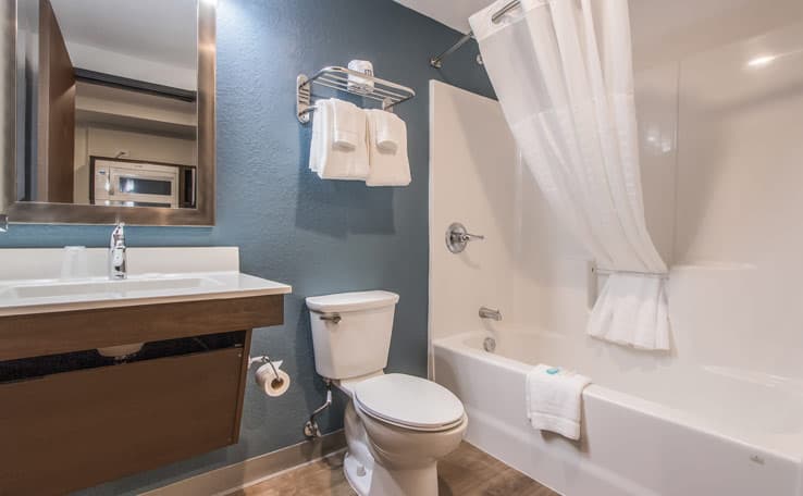 WoodSpring Suites Doral Miami Airport photo 12 of 22