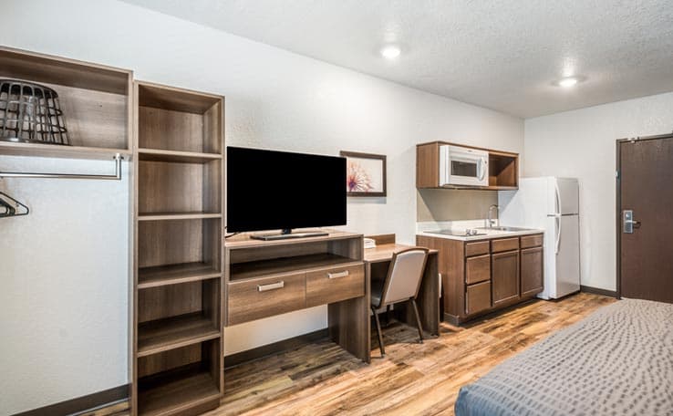WoodSpring Suites Bradenton photo 7 of 18