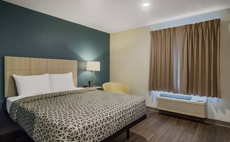 WoodSpring Suites Jacksonville Orange Park photo 14 of 18