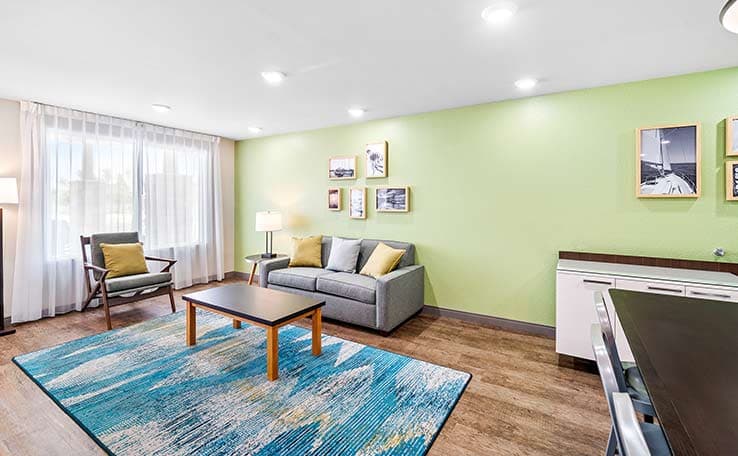 WoodSpring Suites Fort Myers - Cape Coral photo 4 of 19
