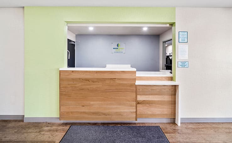 WoodSpring Suites Fort Myers - Cape Coral photo 2 of 19