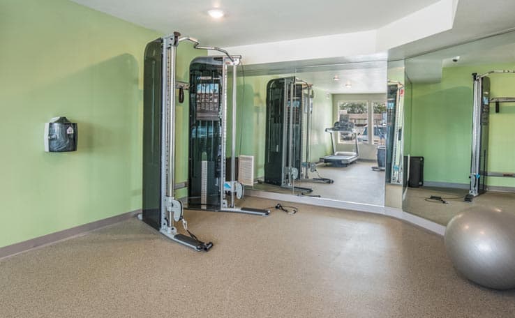 WoodSpring Suites Chicago Midway photo 4 of 22