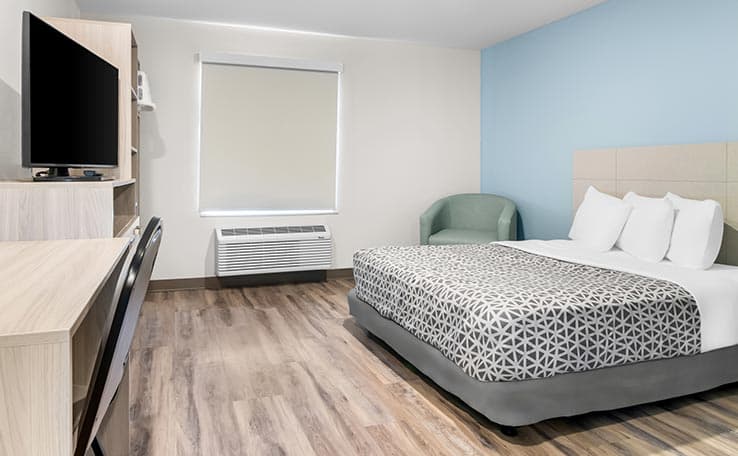 WoodSpring Suites Elkhart photo 14 of 21
