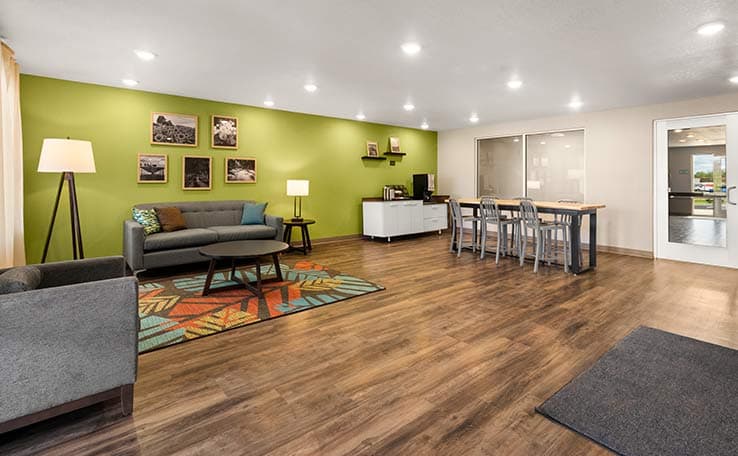 WoodSpring Suites Bowling Green I-65 photo 3 of 19