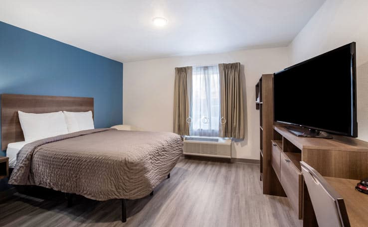 WoodSpring Suites Detroit Madison Heights photo 16 of 21