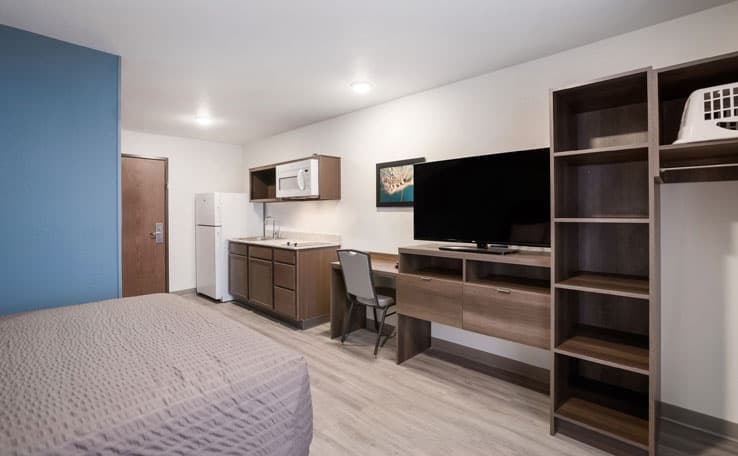 WoodSpring Suites Detroit Madison Heights photo 9 of 21