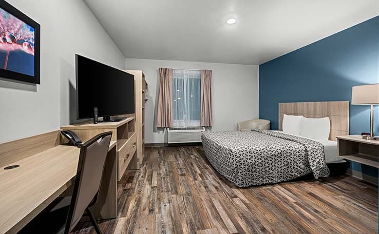 WoodSpring Suites Dearborn - Detroit photo 14 of 20