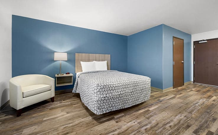 WoodSpring Suites Dearborn - Detroit photo 8 of 20