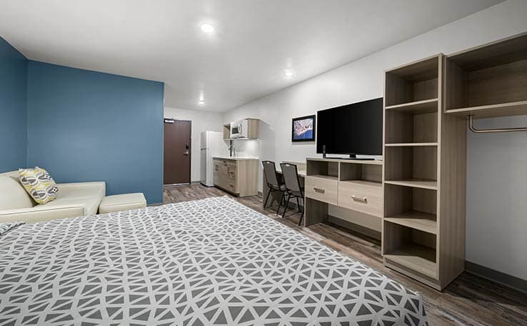 WoodSpring Suites Dearborn - Detroit photo 7 of 20
