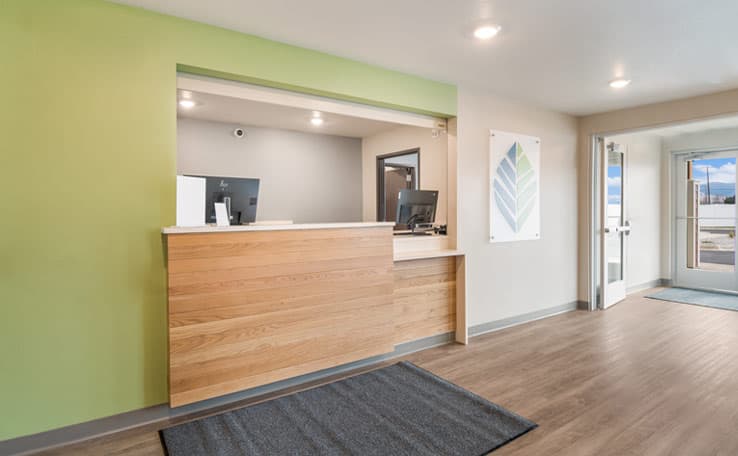 WoodSpring Suites Billings photo 2 of 19