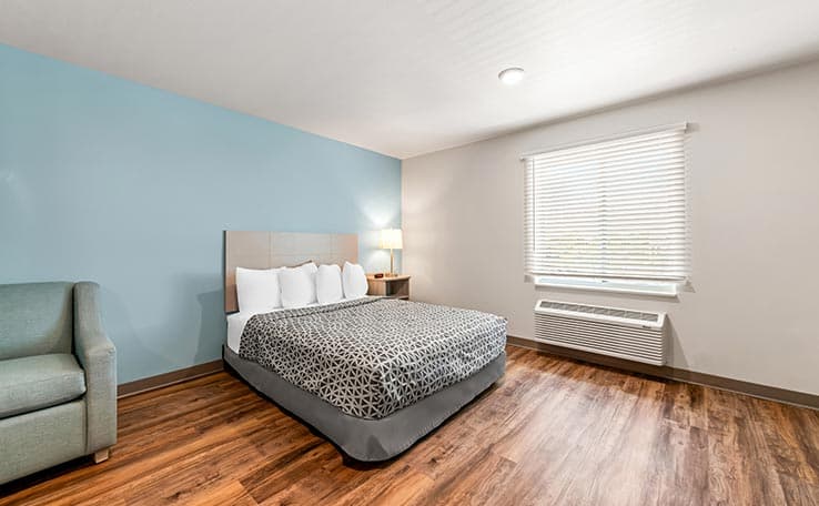 WoodSpring Suites Charlotte - Arrowood photo 17 of 23