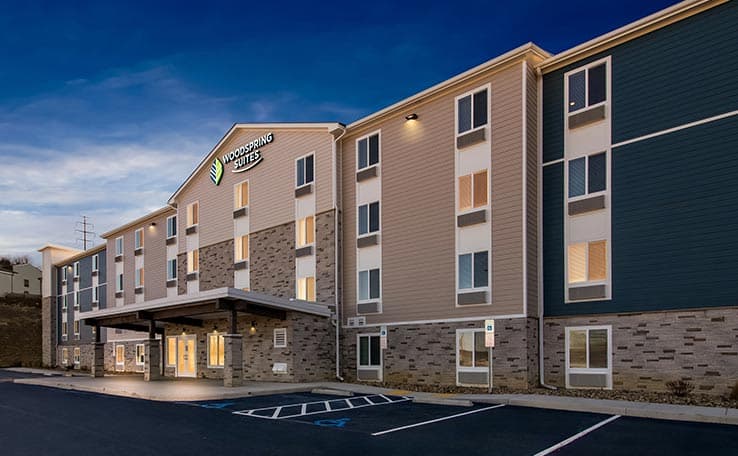 WoodSpring Suites Washington Meadowlands PA photo 4 of 10