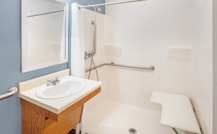 WoodSpring Suites Bentonville photo 12 of 15