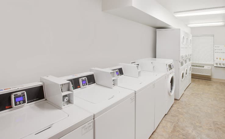 WoodSpring Suites Bentonville photo 3 of 15