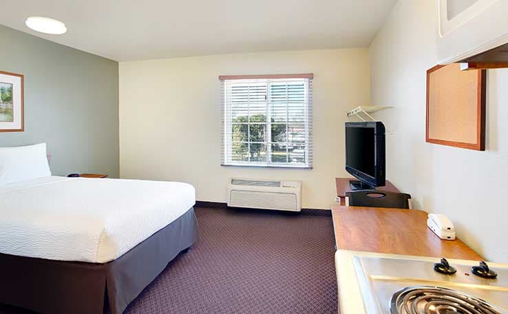 WoodSpring Suites Baton Rouge East I-12 photo 6 of 14