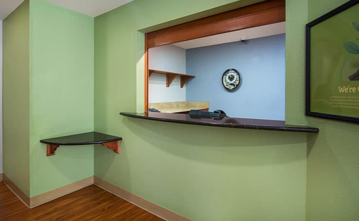 WoodSpring Suites Louisville Southeast photo 2 of 16