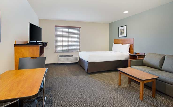 WoodSpring Suites Columbus North I-270 photo 7 of 15