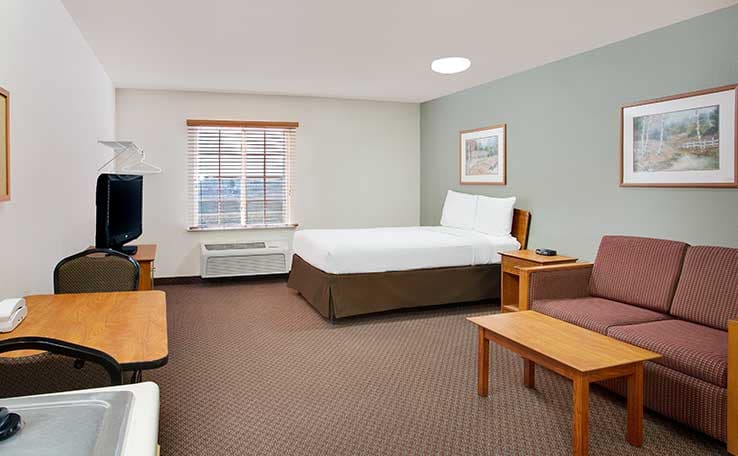 WoodSpring Suites Fort Wayne photo 6 of 14