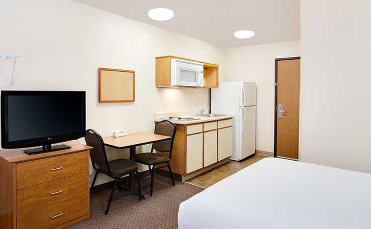 WoodSpring Suites Fort Wayne photo 5 of 14