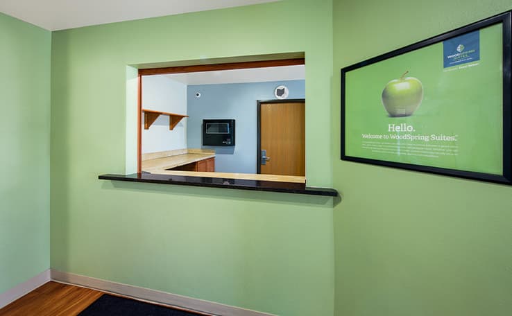 WoodSpring Suites Columbus Southeast photo 2 of 16