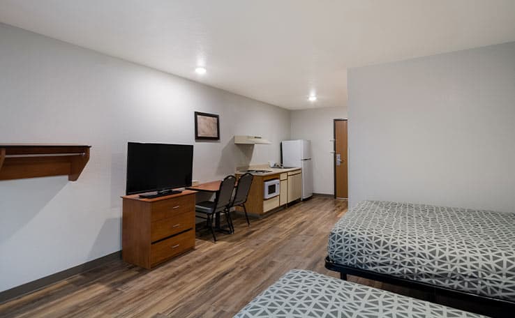 WoodSpring Suites Lexington Southeast photo 11 of 17