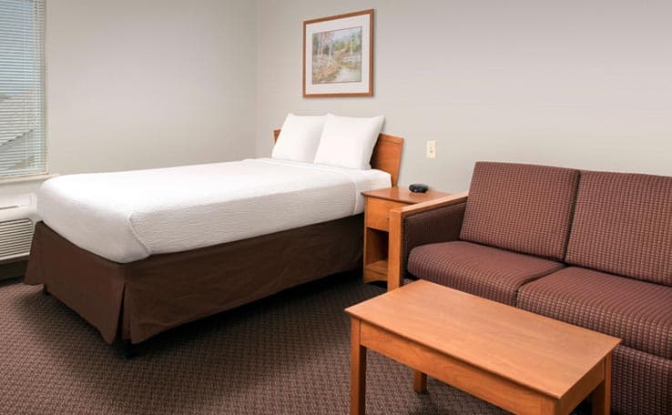 WoodSpring Suites Sioux Falls photo 9 of 19