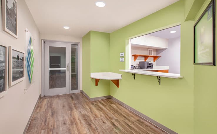 WoodSpring Suites Manassas Battlefield Park I-66 photo 2 of 14