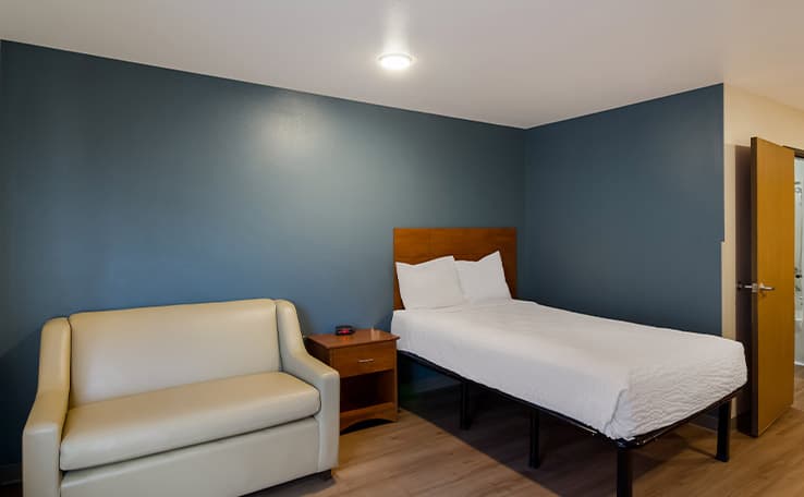WoodSpring Suites Jacksonville East 295 Cruise Port photo 12 of 16
