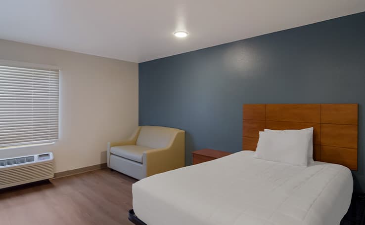WoodSpring Suites Jacksonville East 295 Cruise Port photo 8 of 16