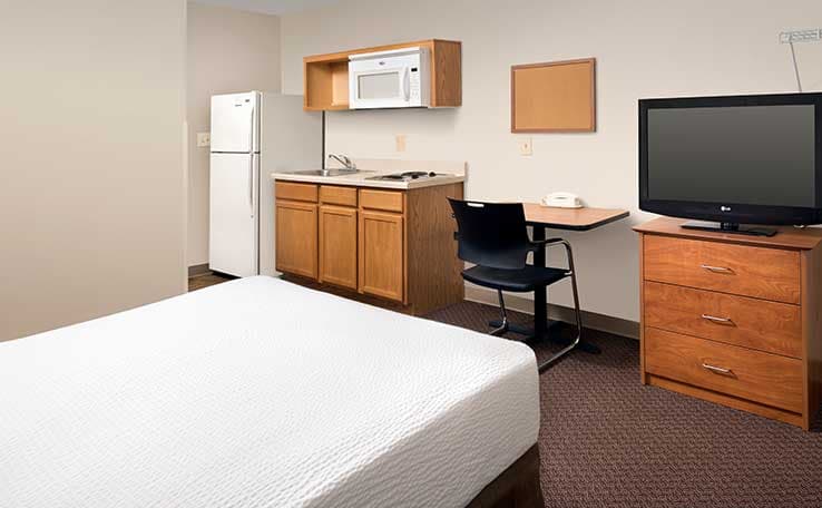 WoodSpring Suites Des Moines Pleasant Hill photo 5 of 12