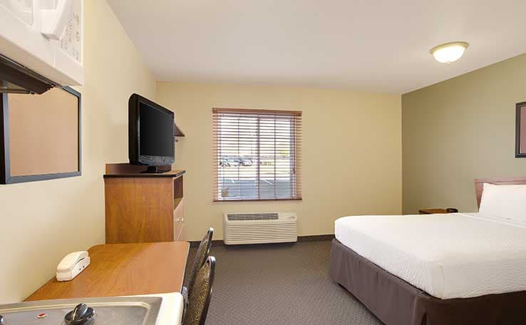 WoodSpring Suites Richmond West I-64 photo 6 of 15