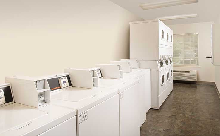 WoodSpring Suites Savannah Garden City photo 3 of 12