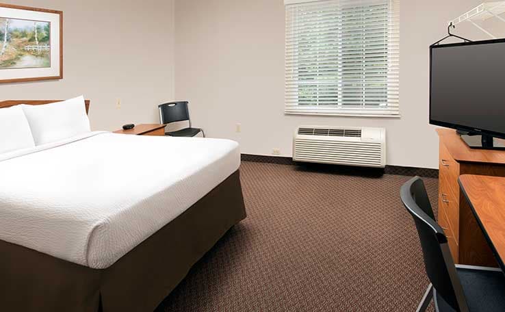 WoodSpring Suites Savannah Garden City photo 6 of 12