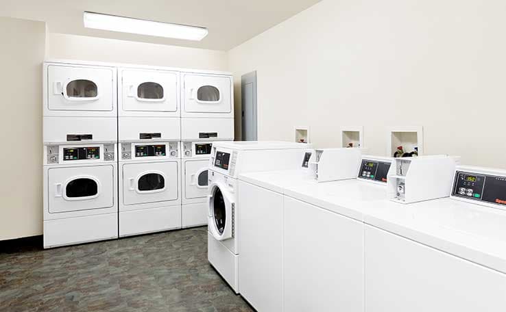 WoodSpring Suites Tyler Rose Garden photo 3 of 16