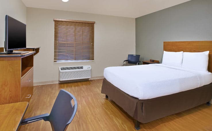 WoodSpring Suites Columbus Urbancrest photo 7 of 16