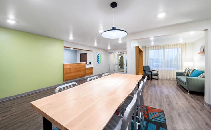 WoodSpring Suites Dallas Plano Central Legacy Drive photo 3 of 20