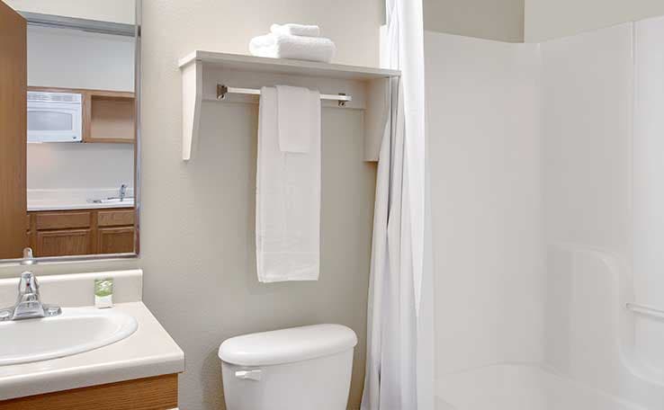 WoodSpring Suites Chicago Darien photo 11 of 19