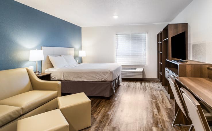 WoodSpring Suites Davenport Quad Cities photo 9 of 22