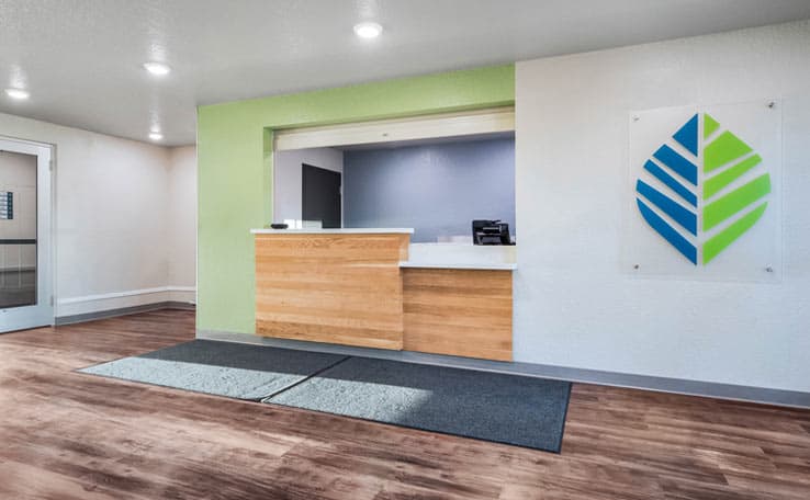 WoodSpring Suites Davenport FL photo 2 of 11