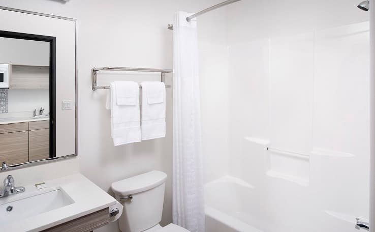 WoodSpring Suites Seattle Everett photo 12 of 21