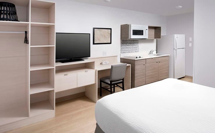 WoodSpring Suites Seattle Everett photo 9 of 21