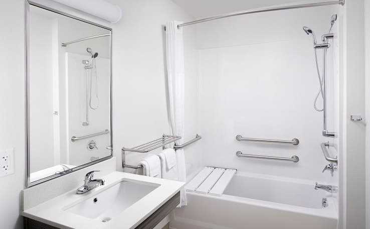 WoodSpring Suites Seattle Redmond photo 14 of 19